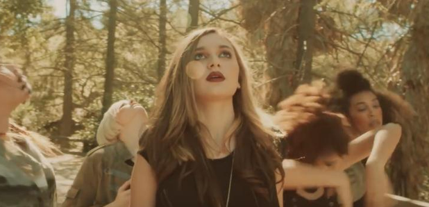 Daya Chainsmokers Video