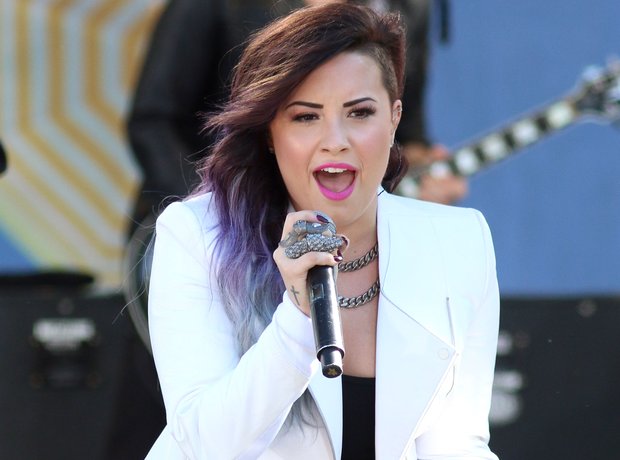 Demi Lovato performs on ABC's "Good Morning Americ
