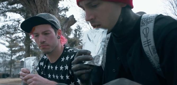Twenty One Pilots Stressed out