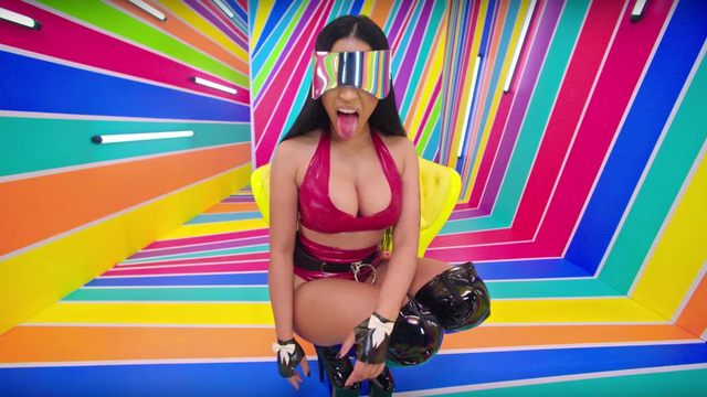 Nicki Minaj Swalla Music Video