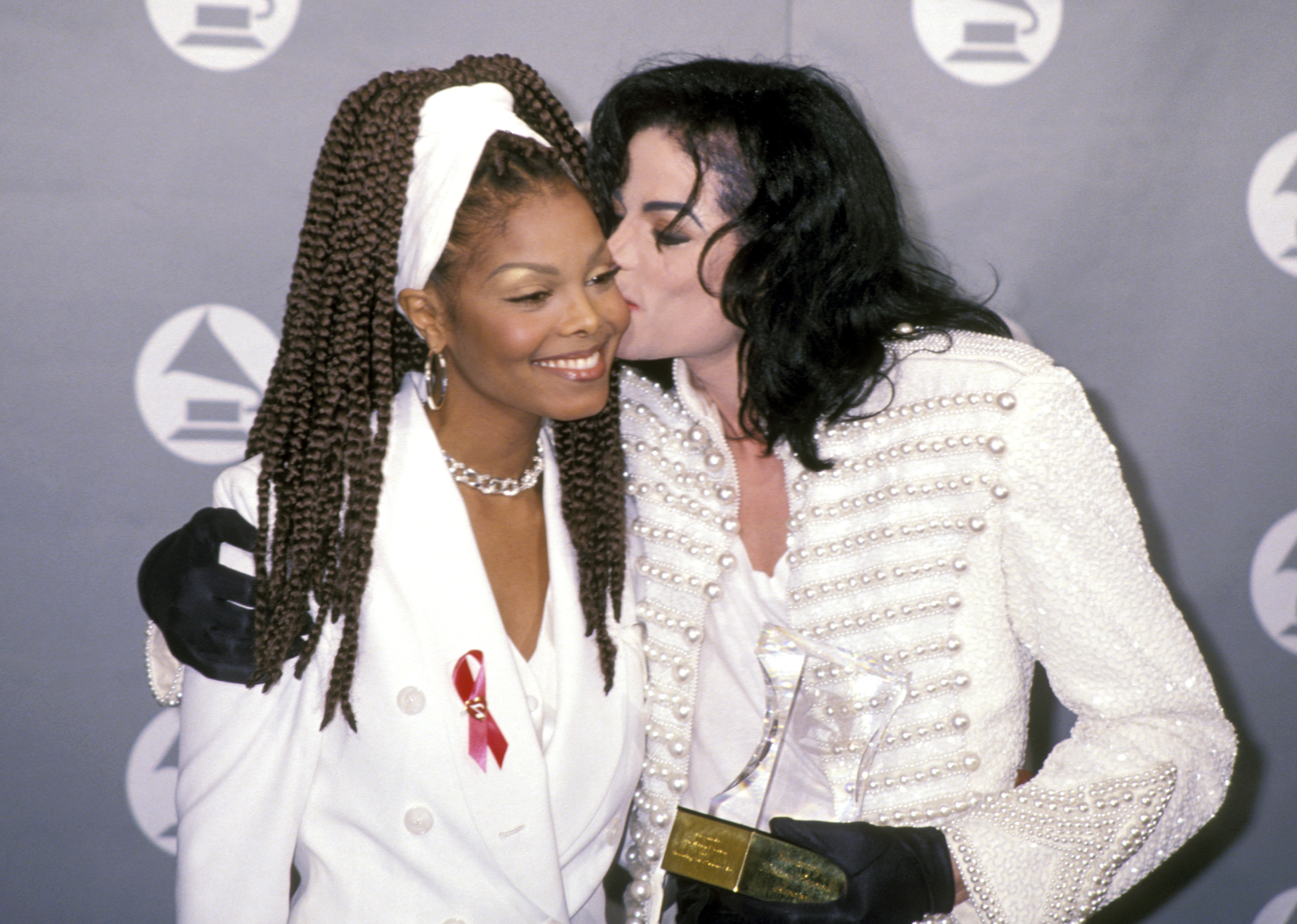 Janet Jackson Reveals How Michael Jackson Played Her 'Thriller' For The